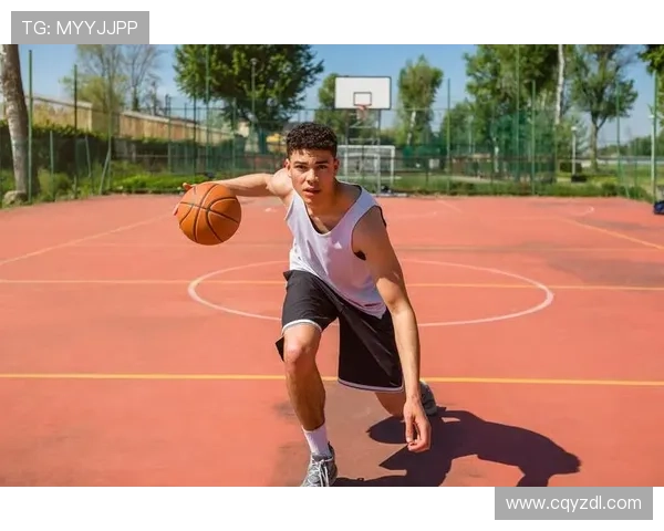 篮球新手必看：提升灵活性的实用技巧与训练方法详解