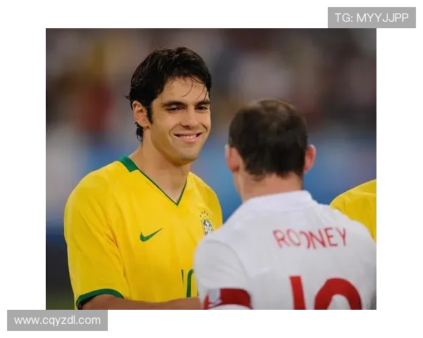 足球明星时尚休闲衬衫精选图片展示让你领略球场外的风采与魅力 足球明星时尚休闲衬衫精选图片展示让你领略球场外的风采与魅力